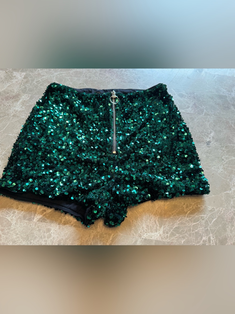 Anthropologie Green Sequin
Shorts size 4 - Picture 3 of 8